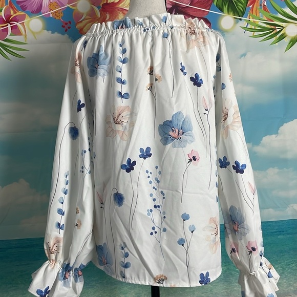 Floral Print Women's Top - White and Blue - Picture 5 of 8